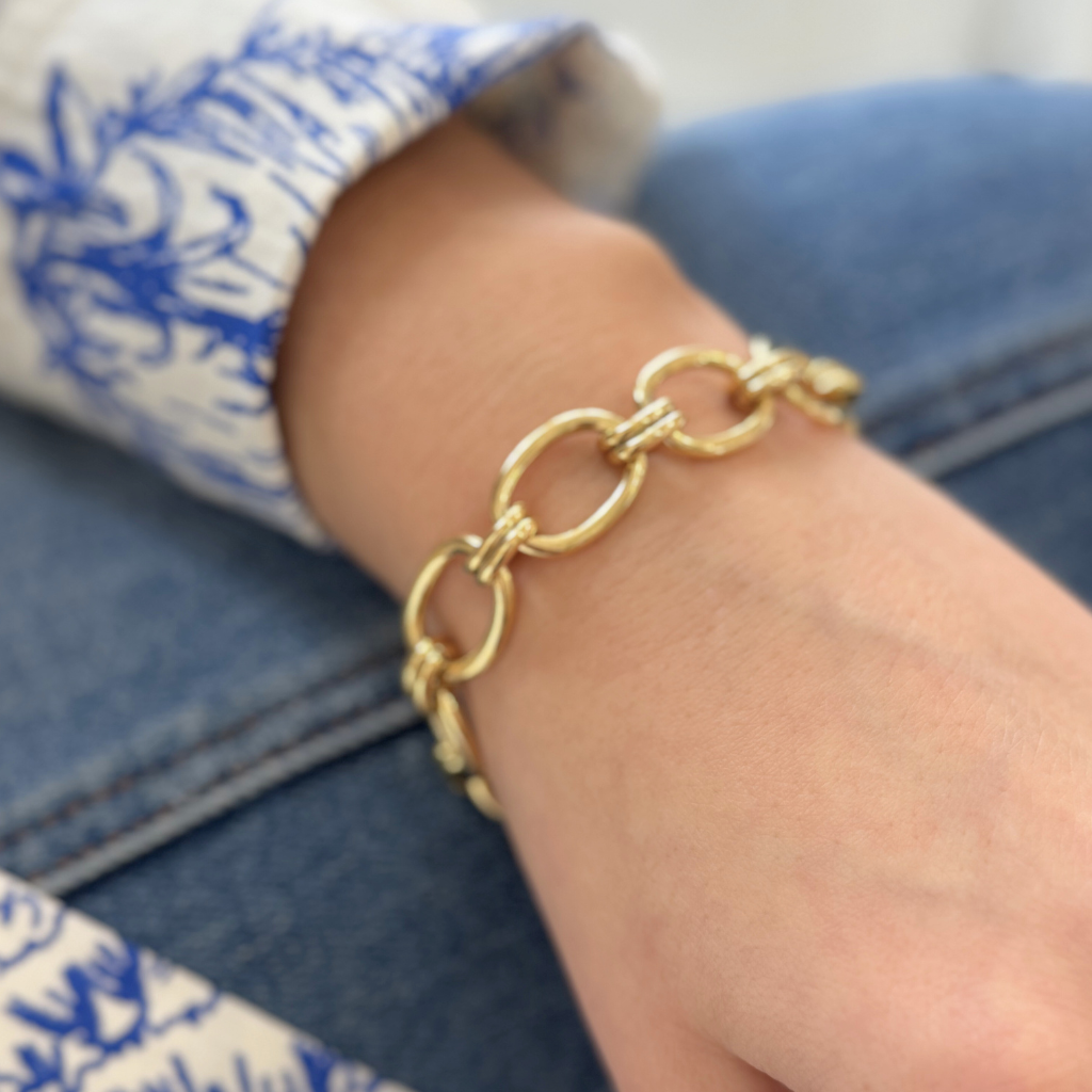 Large Oval Link Bracelet