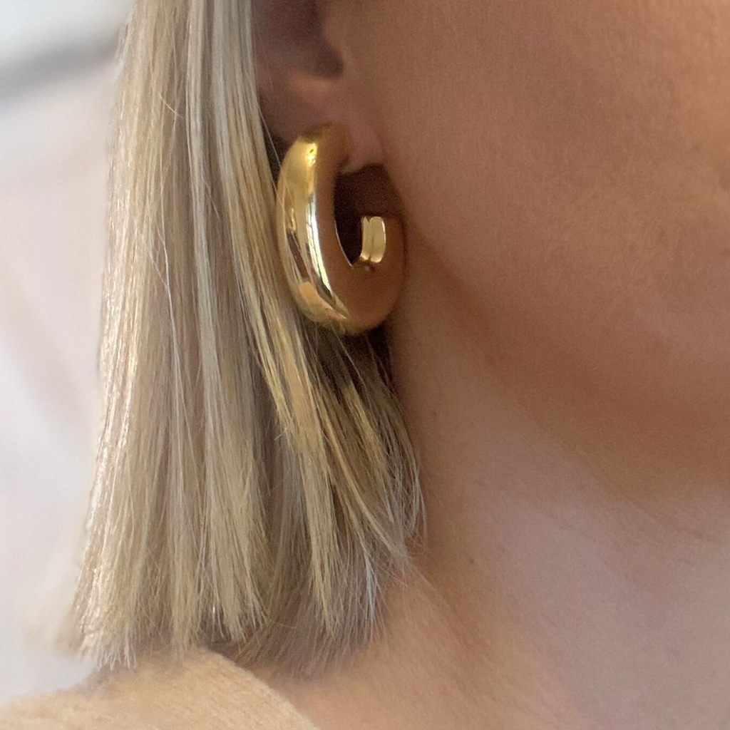 Gold Puff C-Hoop