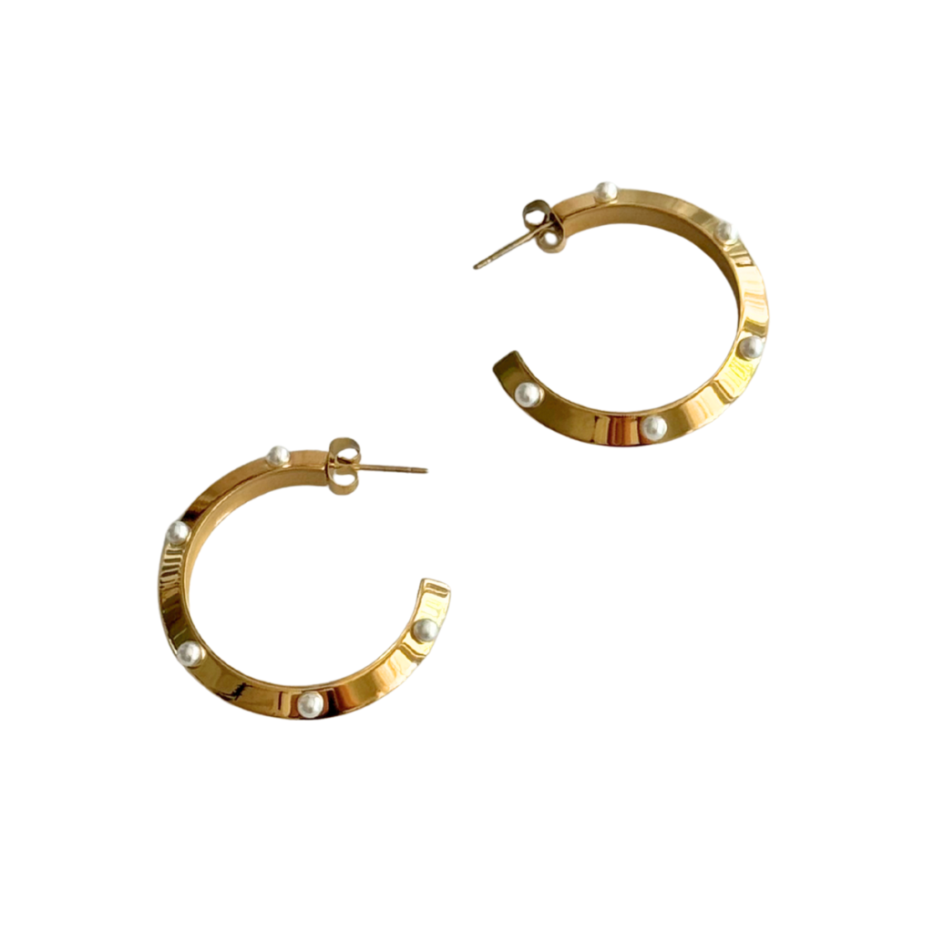 Gold 4-Pearl C-Hoop