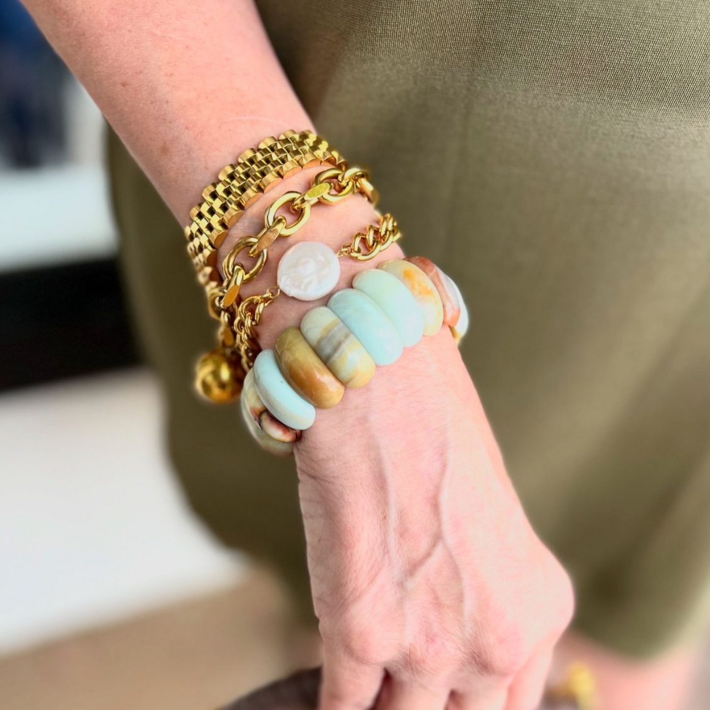 Gold Chain Bracelet with gold ball