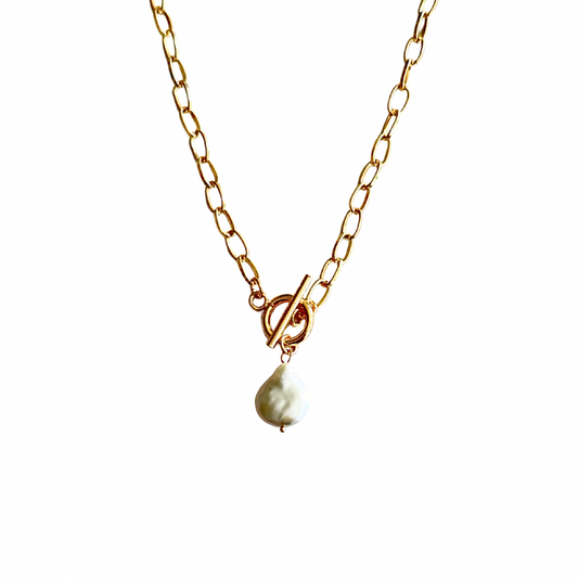 Gold Toggle Link Necklace with Freshwater Pearl