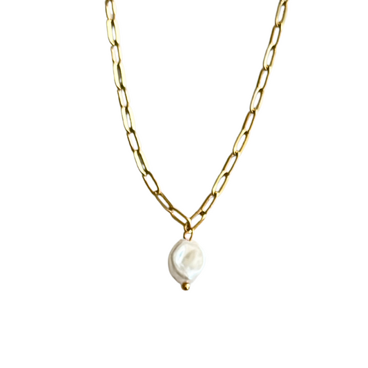 Gold Chain Necklace with Freshwater Pearl