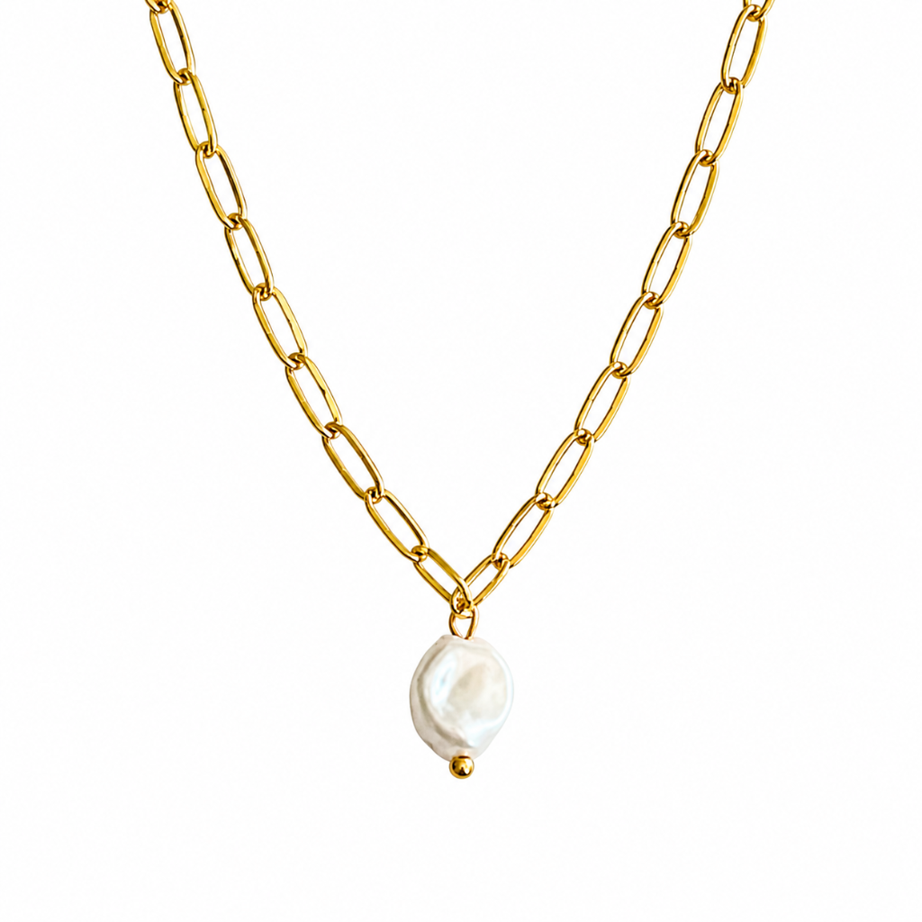 Gold Chain Necklace with Freshwater Pearl