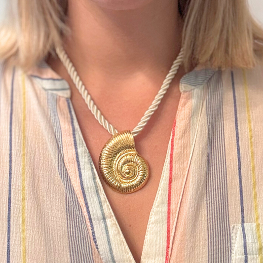 Rope Necklace with Large Gold Shell Charm