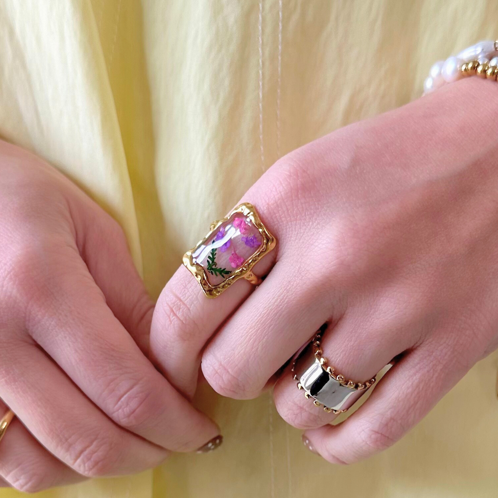 Gold Hammered Floral Adjustable Ring