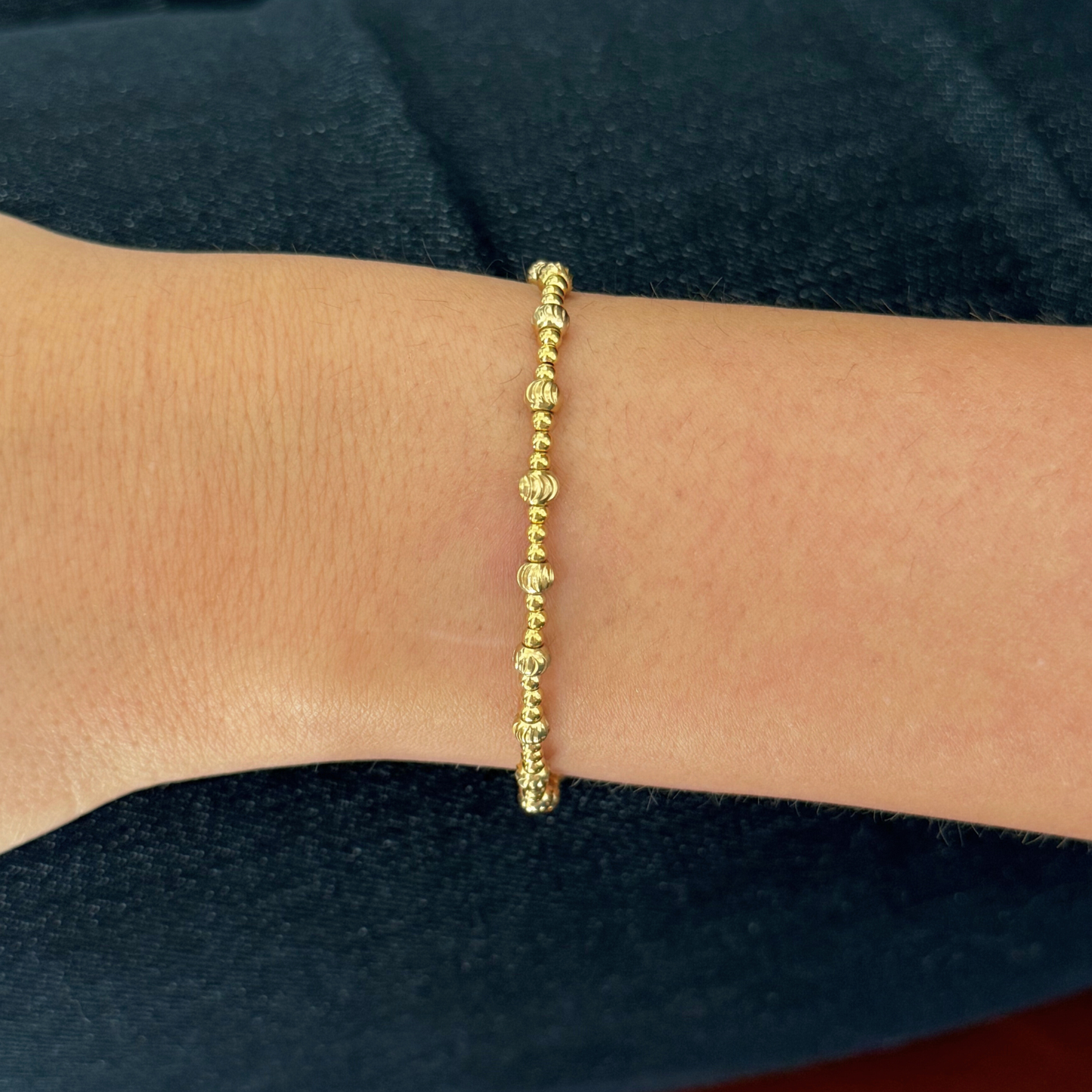 3mm gold bead & 4mm gold textured beaded bracelet